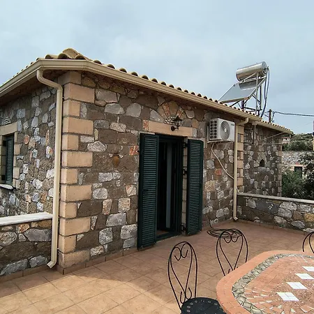 Frigano 2 דירה Stoúpa